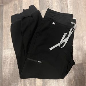 Women’s Figs Scrub Bottoms